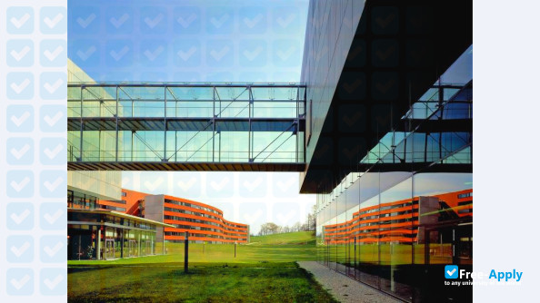 University of Applied Sciences Salzburg фотография №14