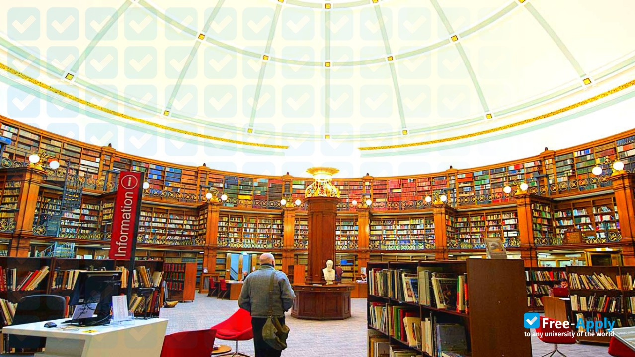 University of LIverpool photo #9